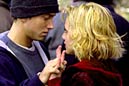 Die Harmonie täuscht, denn in Detroit sucht jeder nur sein eigenes Glück: Skandalrapper Eminem mit Love-Interest Brittany Murphy in Curts Hansons "8 Mile" Die Harmonie täuscht, denn in Detroit sucht jeder nur sein eigenes Glück: Skandalrapper Eminem mit Love-Interest Brittany Murphy in Curts Hansons "8 Mile"