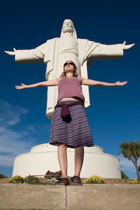 In Cochabamba. Dessen Wahrzeichen: Eine 40 Meter hohe Jesusstatue.