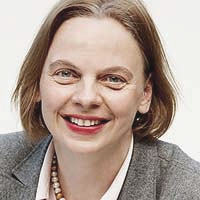 Zur Person
Käthe Schneider ist neu berufene Lehrstuhlinhaberin für Erwachsenenbildung am Institut für Bildung und Kultur der Universität Jena. In ihrer Forschung beschäftigt sie sich unter anderem mit lebenslangem Lernen, Handlungsinitiierung und Bildungstheorie im Lebenslauf. Im Rahmen ihrer Promotion hat sie das Lernverhalten älterer Menschen systematisch untersucht. Zur Person
Käthe Schneider ist neu berufene Lehrstuhlinhaberin für Erwachsenenbildung am Institut für Bildung und Kultur der Universität Jena. In ihrer Forschung beschäftigt sie sich unter anderem mit lebenslangem Lernen, Handlungsinitiierung und Bildungstheorie im Lebenslauf. Im Rahmen ihrer Promotion hat sie das Lernverhalten älterer Menschen systematisch untersucht.