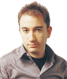 Mustafa Akyol ist ein politischer Kommentator und Autor. Er lebt und arbeitet in Istanbul. Im Juli erscheint von ihm: "Islam without Extremes: A Muslim Case for Liberty".
Mustafa Akyol nimmt am Freitag im Wiener Radiokulturhaus (19 Uhr) an einer Diskussion zum Thema "European Islam and Muslim neighbours – Fears and
Opportunities" teil. Weiters am Panel: Gerald Knaus (Europäische Stabilitätsinitiative, Moderator), Sibylle Hamann (freie Journalistin, Autorin), Michael Thumann (Die ZEIT-Koresondent, tbc) und Zeynep Goknil Sanal ("Capital City Women's Platform" in Ankara).
Die Diskussion wird von der Erste Stiftung und der European Stability Initiative organisiert und findet in englischer Sprache statt. Mustafa Akyol ist ein politischer Kommentator und Autor. Er lebt und arbeitet in Istanbul. Im Juli erscheint von ihm: "Islam without Extremes: A Muslim Case for Liberty".
Mustafa Akyol nimmt am Freitag im Wiener Radiokulturhaus (19 Uhr) an einer Diskussion zum Thema "European Islam and Muslim neighbours – Fears and
Opportunities" teil. Weiters am Panel: Gerald Knaus (Europäische Stabilitätsinitiative, Moderator), Sibylle Hamann (freie Journalistin, Autorin), Michael Thumann (Die ZEIT-Koresondent, tbc) und Zeynep Goknil Sanal ("Capital City Women's Platform" in Ankara).
Die Diskussion wird von der Erste Stiftung und der European Stability Initiative organisiert und findet in englischer Sprache statt.