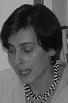 Zur Person: Henriette Riegler ist Südosteuropa-Expertin des in Wien ansässigen Österreichischen Instituts für Internationale Politik (ÖIIP). Die vergangenen vier Jahre hat sie in Zagreb am Institut für Internationale Beziehungen gearbeitet. Zur Person: Henriette Riegler ist Südosteuropa-Expertin des in Wien ansässigen Österreichischen Instituts für Internationale Politik (ÖIIP). Die vergangenen vier Jahre hat sie in Zagreb am Institut für Internationale Beziehungen gearbeitet.