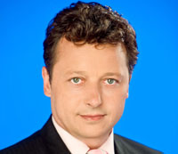 Ernst Gelegs (52) baute ab 2000 das Büro Budapest auf, das heute unter seiner Leitung als Osteuropabüro des ORF dient. Als ORF-Korrespondent berichtete er davor aus London und aus Krisengebieten wie dem Irak, Syrien oder Nordirland. Ernst Gelegs (52) baute ab 2000 das Büro Budapest auf, das heute unter seiner Leitung als Osteuropabüro des ORF dient. Als ORF-Korrespondent berichtete er davor aus London und aus Krisengebieten wie dem Irak, Syrien oder Nordirland.