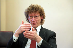 Thorsten Hens warnt vor zu300 Thorsten Hens warnt vor zu300