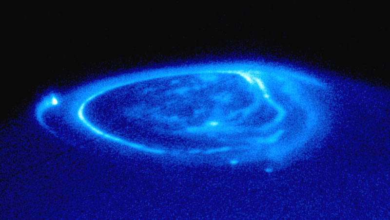 bild: nasa/esa, john clarke (university of michigan)
