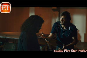 screenshot: etonline.com