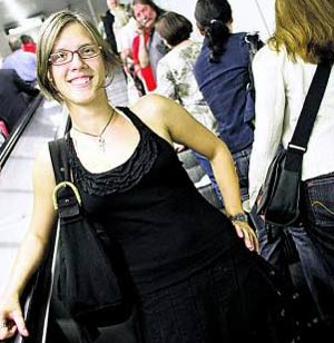 Andrea Smioski (23) hat beobachtet, dass in anderen Ländern "Väter mit Kindern zum Straßenbild gehören" Artikelbild