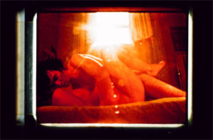 Das experimentelle Kino hatte früher als der Spielfilm Lust am Sex: Stan Brakhages "Love Making" ging freilich über die Darstellung des Geschlechtsverkehrs weit hinaus. Das experimentelle Kino hatte früher als der Spielfilm Lust am Sex: Stan Brakhages "Love Making" ging freilich über die Darstellung des Geschlechtsverkehrs weit hinaus.