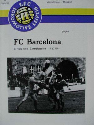 Einst trat Lok Leipzig gegen Größen wie den FC Barcelona an. Im Viertelfinale des Pokals der Pokalsieger wurde am 17. März 1982 im Camp Nou sogar 2:1 gewonnen. Vorausgegangen war freilich eine bittere 0:3-Heimniederlage. Einst trat Lok Leipzig gegen Größen wie den FC Barcelona an. Im Viertelfinale des Pokals der Pokalsieger wurde am 17. März 1982 im Camp Nou sogar 2:1 gewonnen. Vorausgegangen war freilich eine bittere 0:3-Heimniederlage.