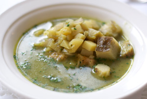 2 von 4 fleischlich: Ausgesprochen feine Artischockensuppe 2 von 4 fleischlich: Ausgesprochen feine Artischockensuppe