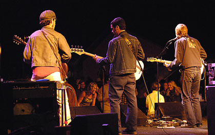 Am 7. Oktober gastiert Chuck Prophet mit seiner Band The Mission Express im Wiener Chelsea. Am 7. Oktober gastiert Chuck Prophet mit seiner Band The Mission Express im Wiener Chelsea.