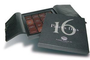 Marcolini Palets fins, 16 gefüllte Schoko-Plätzchen, EURO 14,90 bei Schokov, Herrengasse 5, 1010 Wien www.schokov.com, www.marcolini.com Artikelbild