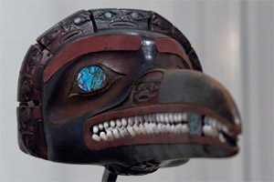 Zeremonialmaske der Tsimishian. Zeremonialmaske der Tsimishian.