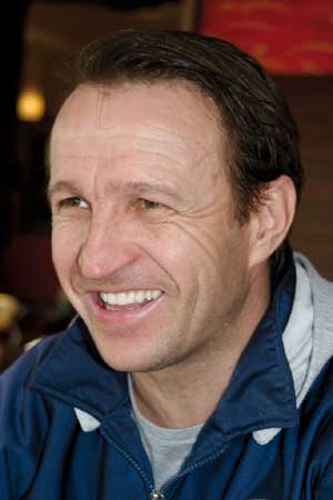 "Ich war sicherlich ein Dribblanski. Da wurde schon ab und zu ein bisschen geschimpft, dass ich zu viel den Ball halte." "Ich war sicherlich ein Dribblanski. Da wurde schon ab und zu ein bisschen geschimpft, dass ich zu viel den Ball halte."