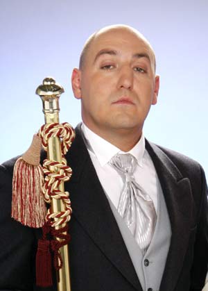 Rudi Roubinek als Seyffenstein.