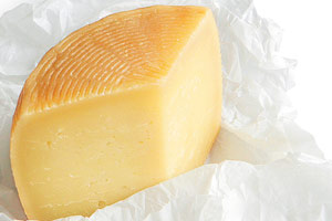 Pecorino Crotonese Biologico, EURO 2,80 / 100 g, bei Helwin Hinke, Samstags am Karmelitermarkt (unter der Uhr) und am Naschmarkt (Bauernmarkt, in einem weißen Anhänger) Artikelbild
