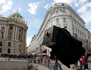 Die Daguerréotype-Schiebekastenkamera am MichaelerplatzFoto: Uni Wien - Institut für Organische Chemie/WestLicht Die Daguerréotype-Schiebekastenkamera am MichaelerplatzFoto: Uni Wien - Institut für Organische Chemie/WestLicht