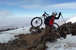 Mountainbiketouren: Ibrahim Ait Ouarab, E-Mail: trekadventurer@yahoo.fr, Tel +212 667 690903, macht Berg- und Mountainbiketouren sowie Wüstensafaris.
Fotos von der Reise gibt's in einer Ansichtssache. Mountainbiketouren: Ibrahim Ait Ouarab, E-Mail: trekadventurer@yahoo.fr, Tel +212 667 690903, macht Berg- und Mountainbiketouren sowie Wüstensafaris.
Fotos von der Reise gibt's in einer Ansichtssache.