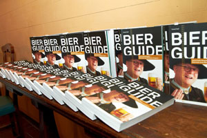 Seidls Bier Guide zeigt durstigen Bierfreunden den Weg zu den besten Brauereien und Bierlokalen Österreichs.