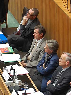 Politik und Experten: Philosoph Liessman, die Minister Töchterle und Schmied, Theologe Paul M. Zulehner. Politik und Experten: Philosoph Liessman, die Minister Töchterle und Schmied, Theologe Paul M. Zulehner.