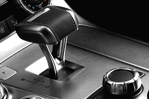 Heute verbraucht ein Automatikgetriebe nicht mehr als ein manuelles. Heute verbraucht ein Automatikgetriebe nicht mehr als ein manuelles.