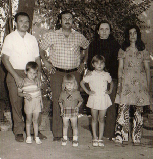 Familie Sahin Anfang der 1970er Jahre. Familie Sahin Anfang der 1970er Jahre.