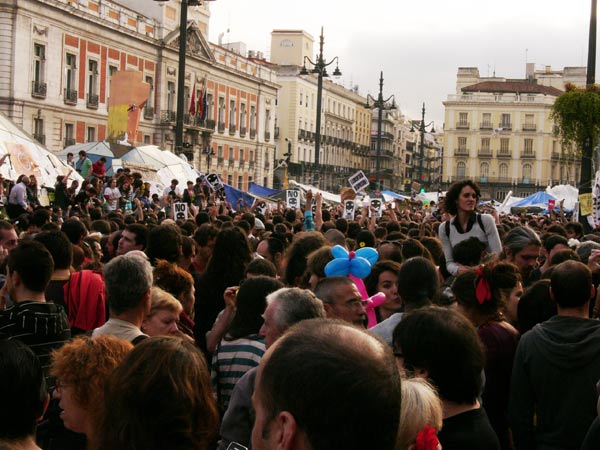 Tausende demonstrierten in der spanischen Hauptstadt gegen Polizeigewalt
