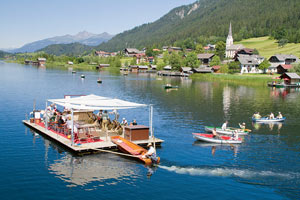 Weitere Genussfloßfahrttermine Sommer 2011: Do., 28. Juli, Do., 11. August, Do., 25. August; Tel.: +43/(0)4713/22 20-0, info@weissensee.com, www.weissensee.com Weitere Genussfloßfahrttermine Sommer 2011: Do., 28. Juli, Do., 11. August, Do., 25. August; Tel.: +43/(0)4713/22 20-0, info@weissensee.com, www.weissensee.com