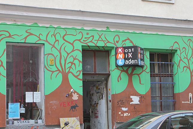 Der Kost-Nix-Laden in der Zentagasse 26 im fünften Wiener Gemeindebezirk. 