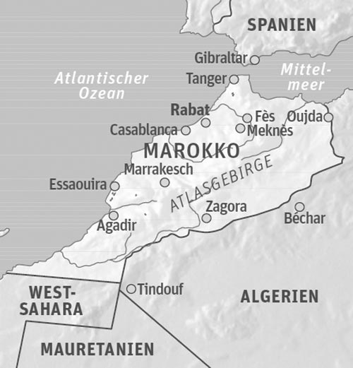 Marokko:
Anreise: Von Wien nach Marrakesch. Charterflug 
Flyniki oder über Madrid mit Iberia. 
Weiter mit dem Mietwagen oder Bus (www.ctm.co.ma, www.supratours.ma).
Unterkunft: Vor
 kurzem eröffnete das Luxushotel Sofitel Essaouira Mogador Golf &amp; 
Spa. Authentischer sind die Gästewohnungen in der 
Medina von Essaouira oder das Ferienhaus von 
Christoph Braendle (chrisbraendle@yahoo.de).
Informationen: Marokkanisches
 Fremdenverkehrsamt, Union des Coopératives des 
Femmes de L'Arganier
