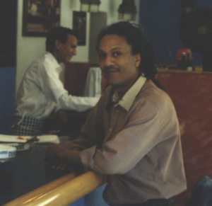 Ibrahim Hakim Ali kam 1979 nach Österreich. Seine erste Station war Innsbruck. Ibrahim Hakim Ali kam 1979 nach Österreich. Seine erste Station war Innsbruck.