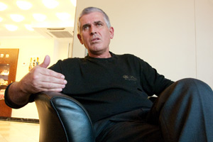 Bajram Rexhepi: "Die KFOR muss ihre Zusagen einhalten, weil wir sonst gezwungen sind, zu handeln"
Bajram Rexhepi: "Die KFOR muss ihre Zusagen einhalten, weil wir sonst gezwungen sind, zu handeln"