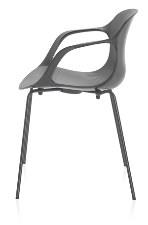 Kasper Saltos Sessel "Nap", den er für Fritz Hansen entworfen hat (erhältlich bei Bene). Kasper Saltos Sessel "Nap", den er für Fritz Hansen entworfen hat (erhältlich bei Bene).