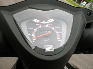 Das Display ist einfach und deutlich. Ideal also auch für Neueinsteiger. Das Display ist einfach und deutlich. Ideal also auch für Neueinsteiger.