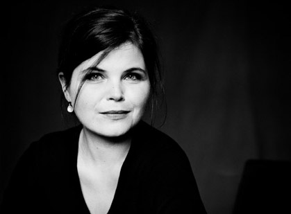 Alte Geschichten und keinen Ausweg aus dem vermauerten Ostberlin: Julia Franck. Alte Geschichten und keinen Ausweg aus dem vermauerten Ostberlin: Julia Franck.