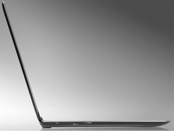 Mit 15 mm das flachste 13,3-Zoll-Ultrabook.