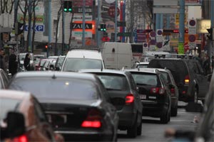 "Mit Strafen alleine kann man kein Verständnis schaffen", sagt Verkehrspsychologin Gilda-Andrea Langer. "Mit Strafen alleine kann man kein Verständnis schaffen", sagt Verkehrspsychologin Gilda-Andrea Langer.