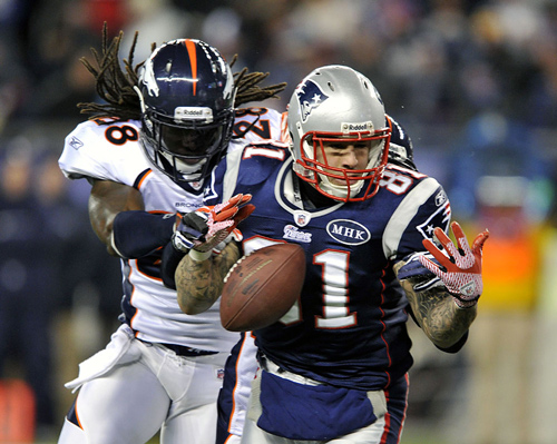 Der Tight End als Primärwaffe. New Englands' Aaron Hernandez (81) und Rob Gronkowski sind im Duett derzeit nicht zu stoppen.