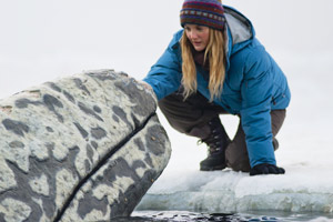 Drew Barrymore in "Ruf der Wale"