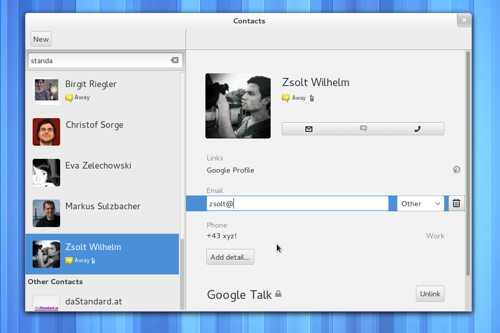 Das Interface von GNOME Contacts wurde noch einmal gröber überarbeitet, was der Anwendung durchaus gut getan hat. Im Screenshot ebenfalls gut zu sehen sind die neuen, schlanken Scrollbalken von GNOME 3.4.