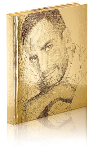 "Louis Vuitton - Marc Jacobs". Bis 16. September im Pariser Les Arts Décoratifs. Der Katalog ist bei Rizzoli erschienen. 