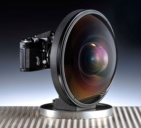 Nikons 6mm f/2.8 Fisheye-Objektiv