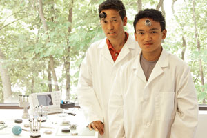 Namgyaal und Thundu Sherpa. Namgyaal und Thundu Sherpa.