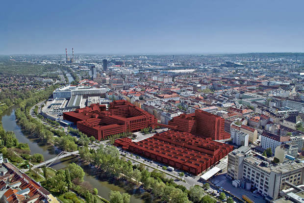 Das gesamte Areal "Lände 3" hat 80.000 m² an Bestandsflächen. Das Objekt mit den beiden unterschiedlich hohen Bauteilen im rechten Bildzentrum ist die "Silbermöwe".