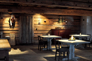 Platz ist in der kleinsten Hütte. Im Fäviken Magasinet sind es genau 16 Plätze. 