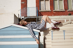 Das britische Model Agyness Deyn ist das aktuelle Gesicht der Werbekampagnen von Dr. Martens. Jetzt darf sie sogar eigene Treter designen.