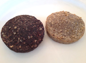 Schon etwas dürre Exemplare von Black und White Pudding im Armagh City Hotel. Schon etwas dürre Exemplare von Black und White Pudding im Armagh City Hotel.