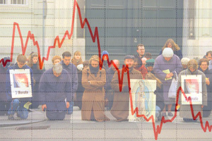 "Die Vermischung religiöser Werthaltungen mit einer organisierten
Veranlagungspraxis auf den Finanzmärkten ist eine konsequente
Fortführung des Backlashes gegen Errungenschaften der Frauenbewegung
beziehungsweise feministischen Positionen", meint die IHS-Ökonomin Karin Schönpflug. "Die Vermischung religiöser Werthaltungen mit einer organisierten
Veranlagungspraxis auf den Finanzmärkten ist eine konsequente
Fortführung des Backlashes gegen Errungenschaften der Frauenbewegung
beziehungsweise feministischen Positionen", meint die IHS-Ökonomin Karin Schönpflug.