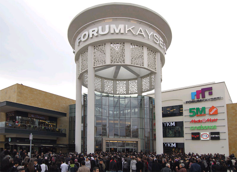 Typisches Portfolio internationaler Immobilienunternehmen in der Türkei: " Forum Kayseri" in der gleichnamigen zentralanatolischen Stadt. 