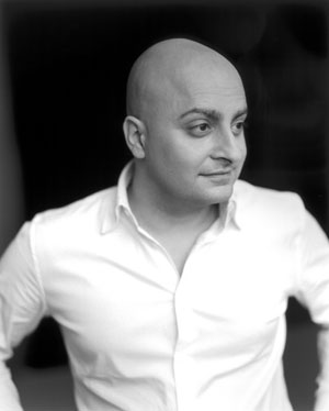 Amir Kassai, Werber mit iranisch-österreichischen Wurzeln, ist der neue Präsident des "Art Directors Club of Europe". Amir Kassai, Werber mit iranisch-österreichischen Wurzeln, ist der neue Präsident des "Art Directors Club of Europe".