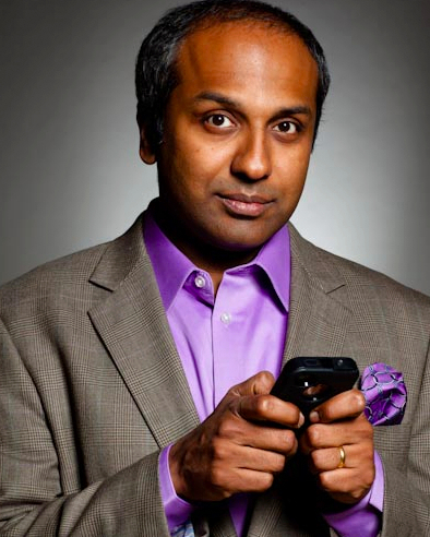 Sree Sreenivasan denkt über jeden Tweet drei bis sechs Minuten nach, bevor er ihn ins World Wide Web schickt. Sree Sreenivasan denkt über jeden Tweet drei bis sechs Minuten nach, bevor er ihn ins World Wide Web schickt.